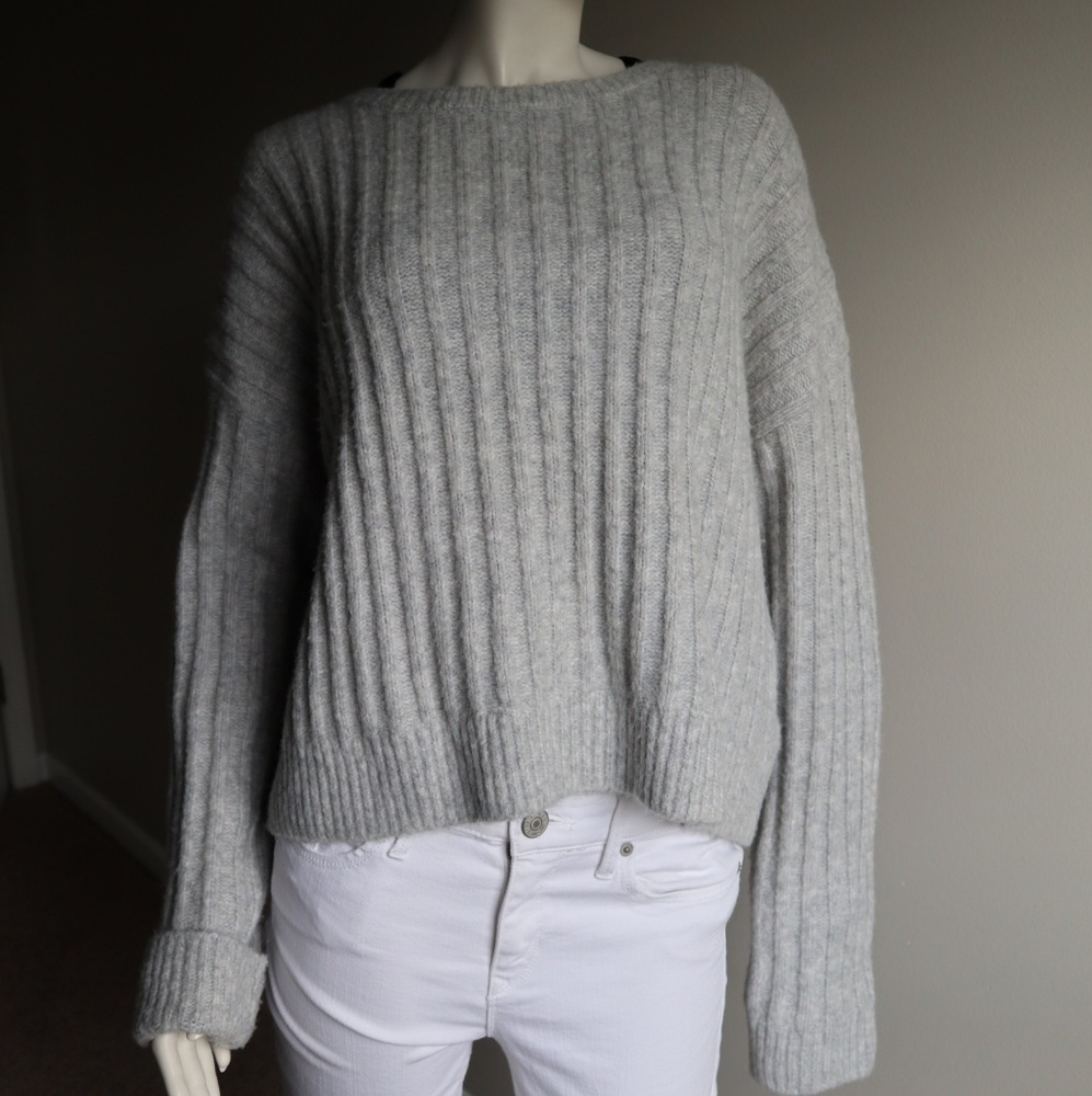Soft Oversized Gray H&M Sweater